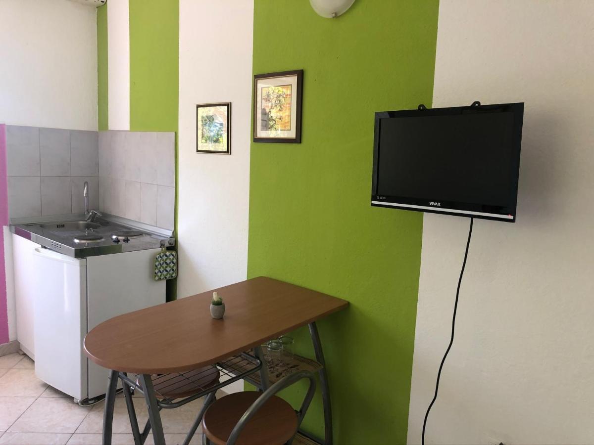 Family Stakic Apartment Baska Voda Exterior photo